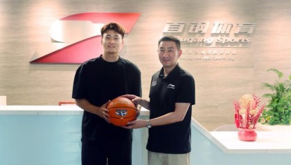 北京男篮注册16人：赵睿3年C类合同加盟 方硕&amp;amp;翟晓川&amp;amp;丘天续约