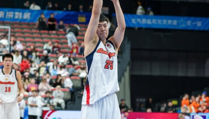 Kaiyun Sports-京粤大战！张皓嘉一剑封喉 “广东男篮绝杀”词条冲上了热搜