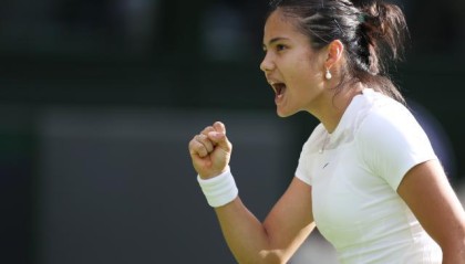 Kaiyun 开云体育官网-拉杜卡努轰50+失误仍过关 高温高湿天气成挑战