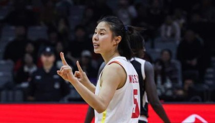 开云体育-王思雨：希望球迷给予中国女篮更多包容，以前的荣誉已经是过去式